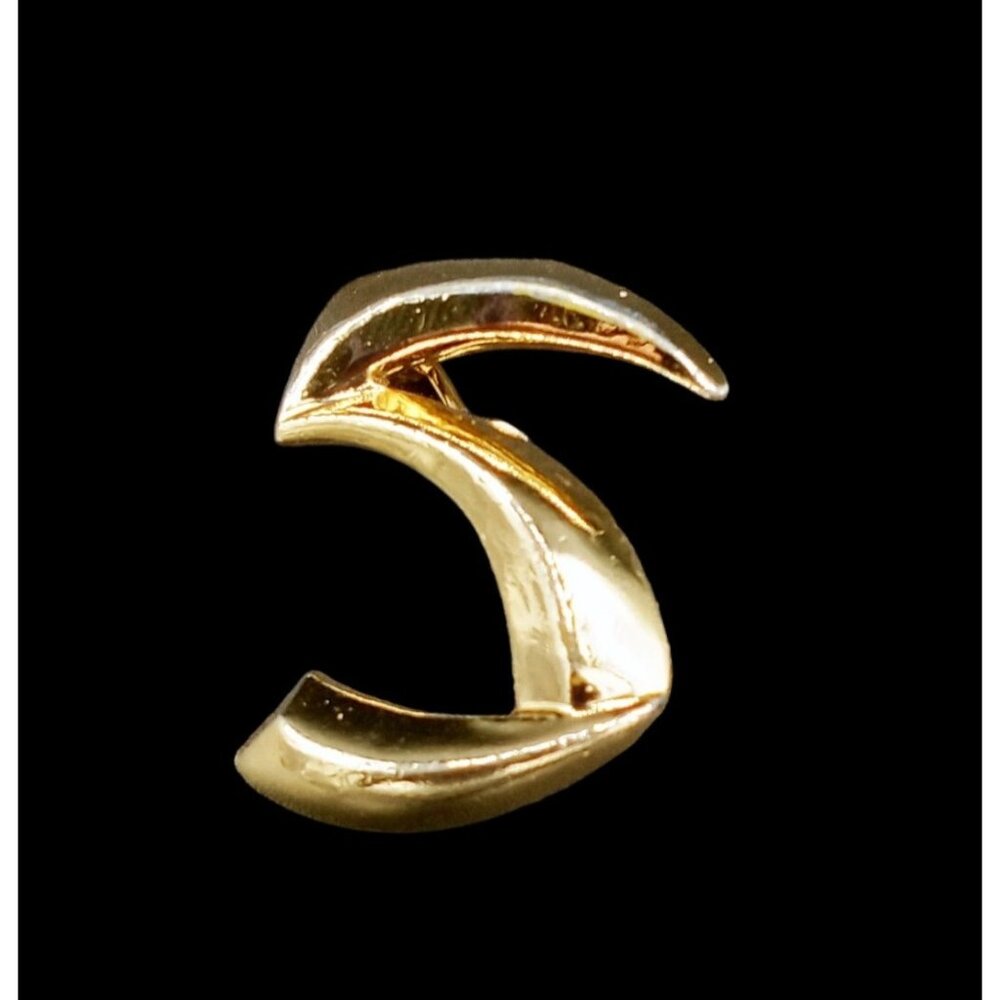 Beau Jewels S Shaped Brooch Pin Gold Toned  1 Inch 1960s Vintage Jewelry Retro